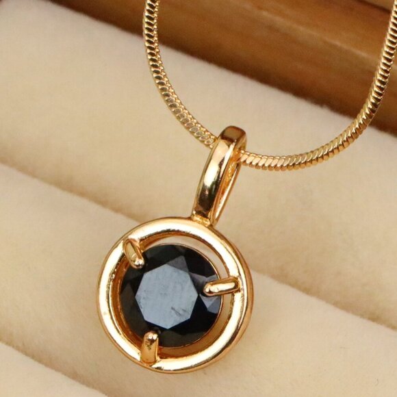 ✔ACCEPT OFFER Jewelry - "Round Black Pendant with Gold Finish – Elegant Statement Jewelry Piece,XPPT1706